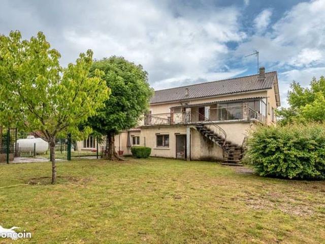 Maison 10 pièces 170 m²
