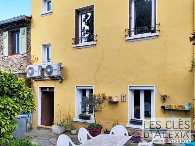 Maison 10 pièces 172 m²