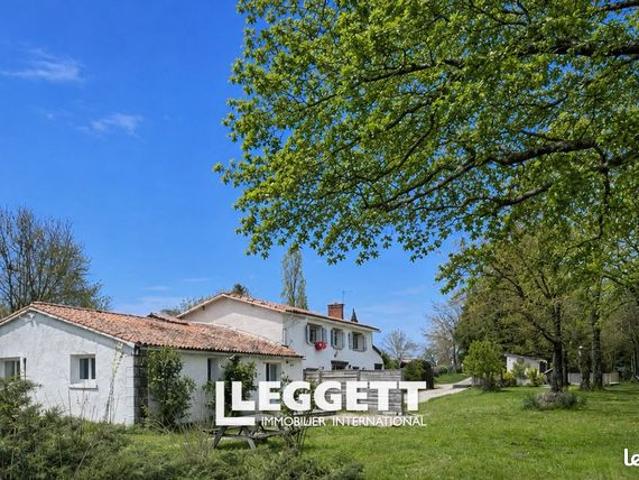 Maison 10 pièces 177 m²