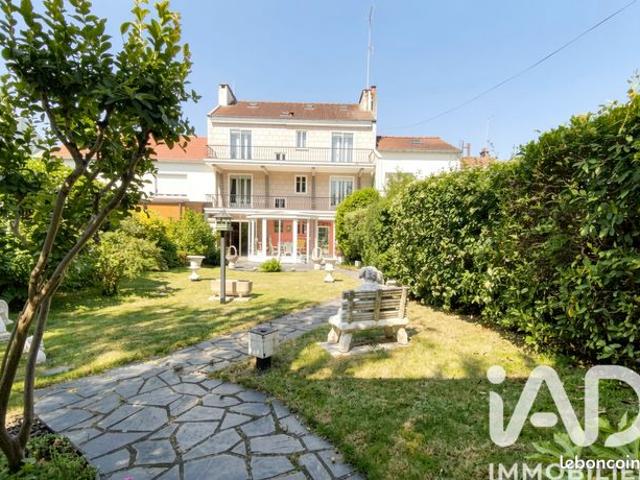 Maison 10 pièces 177 m²