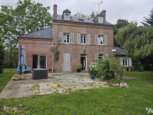 Maison 10 pièces 175 m²