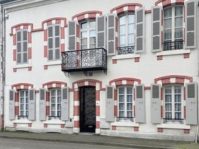 Maison 10 pièces 175 m²