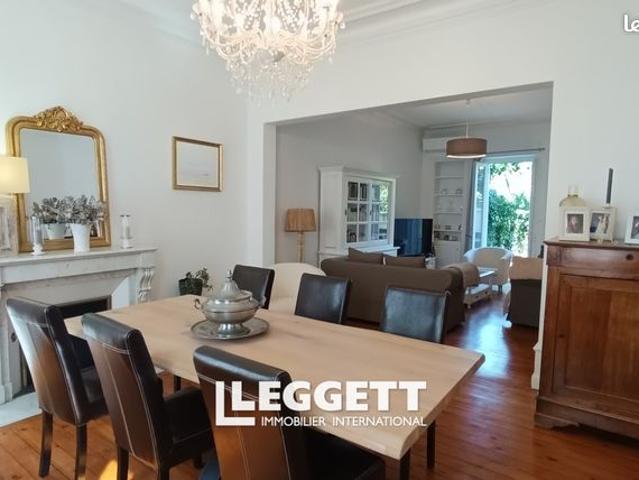 Maison 10 pièces 176 m²