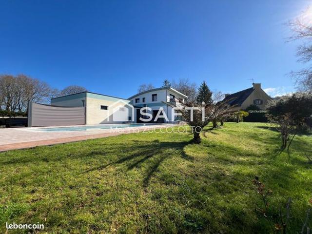 Maison 10 pièces 178 m²