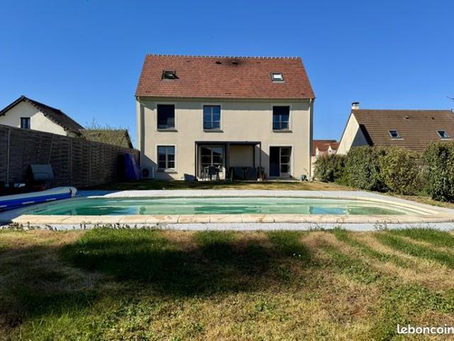 Maison 10 pièces 178 m²