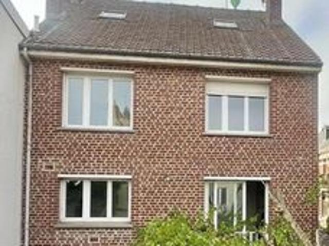 Maison 10 pièces 178 m²
