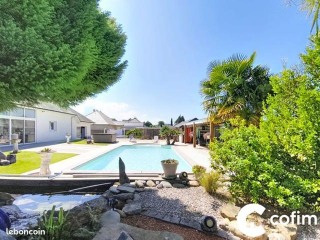 Maison 10 pièces 178 m²