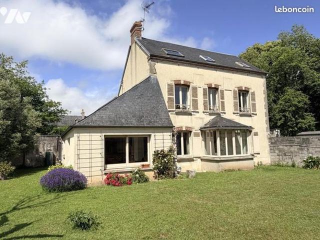 Maison 10 pièces 179 m²