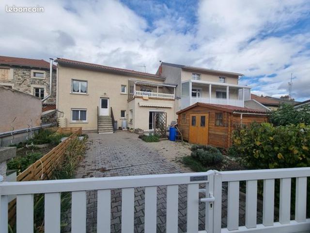 Maison 10 pièces 183 m²