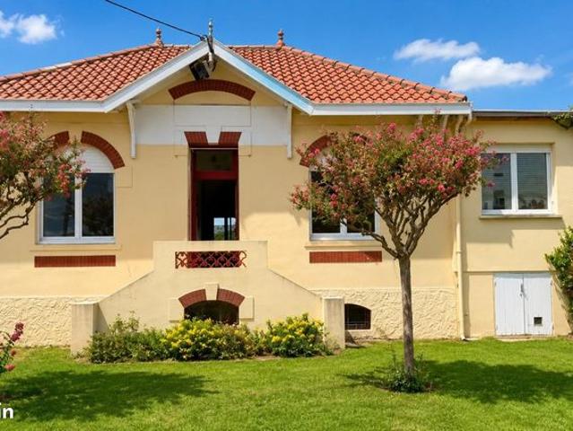 Maison 10 pièces 180 m²