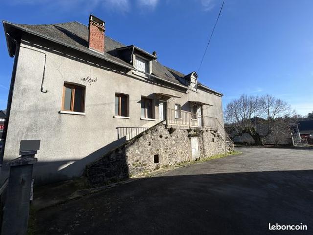 Maison 10 pièces 180 m²