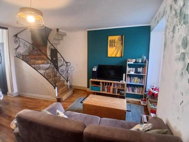 Maison 10 pièces 180 m²