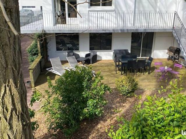 Maison 10 pièces 182 m²