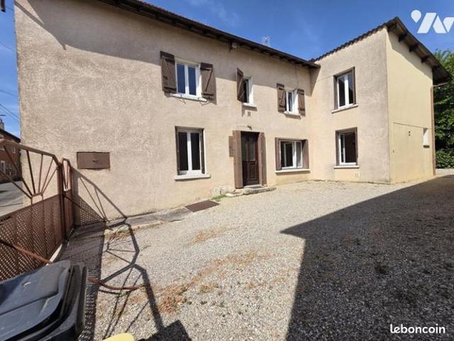 Maison 10 pièces 182 m²