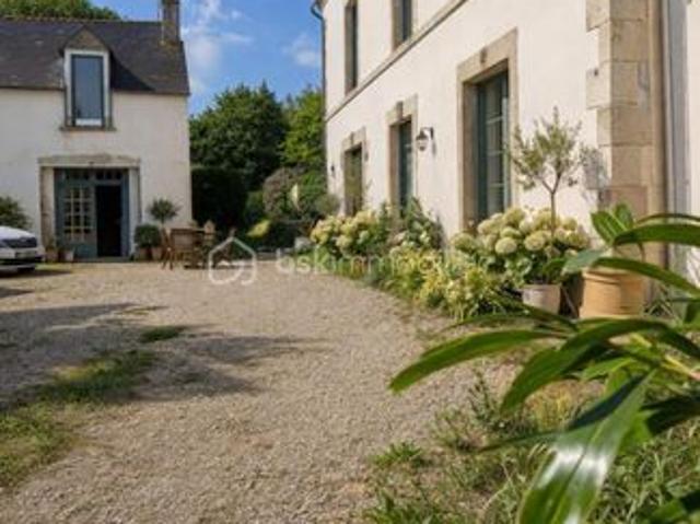 Maison 10 pièces 182 m²