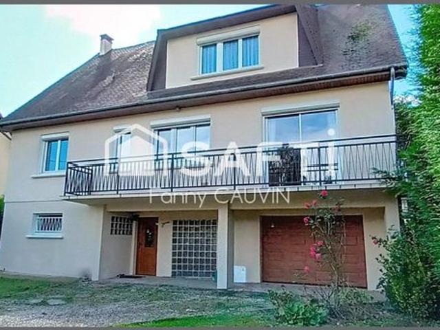 Maison 10 pièces 184 m²