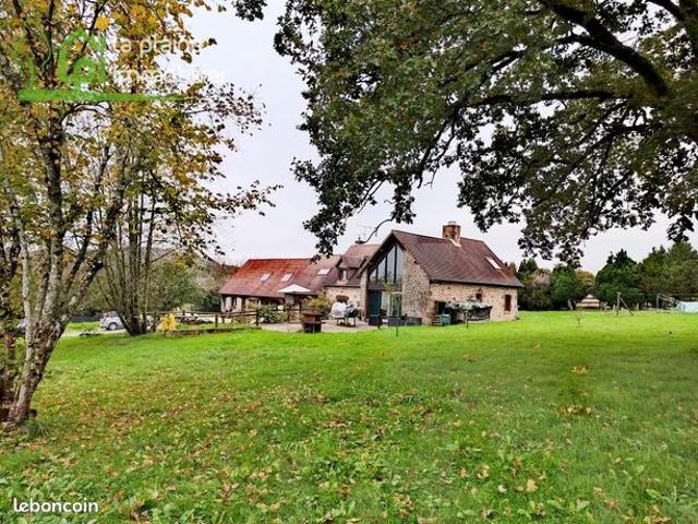 Maison 10 pièces 185 m²