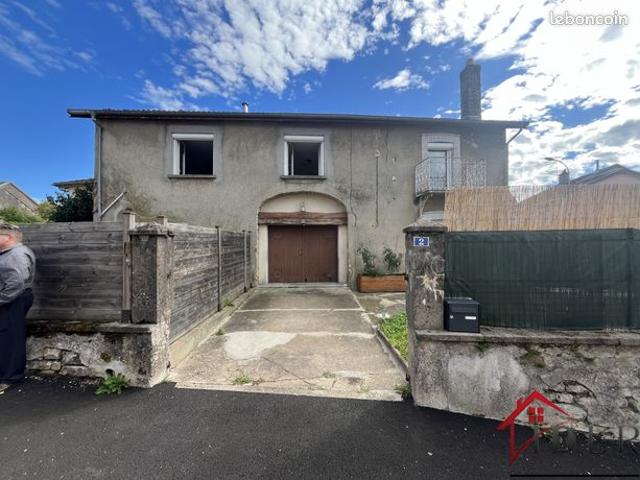 Maison 10 pièces 185 m²