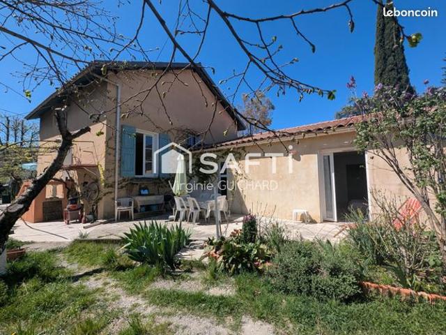 Maison 10 pièces 188 m²