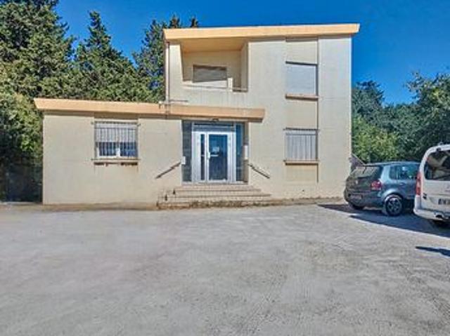 Maison 10 pièces 188 m²