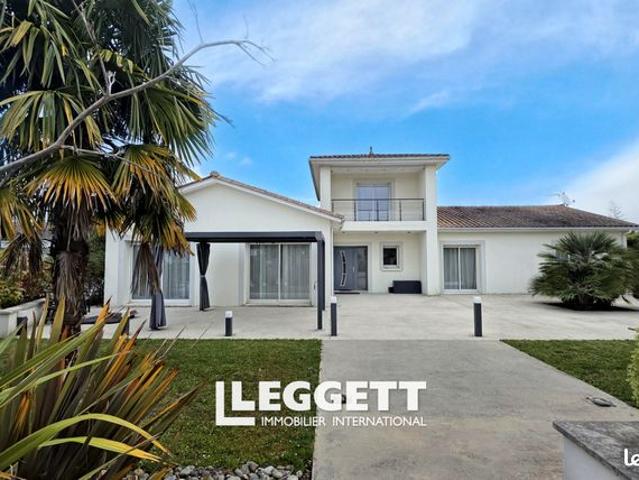 Maison 10 pièces 189 m²