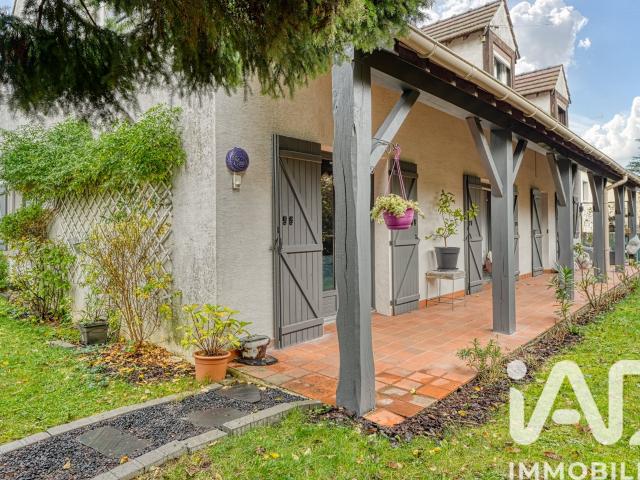 Maison 10 pièces 193 m²