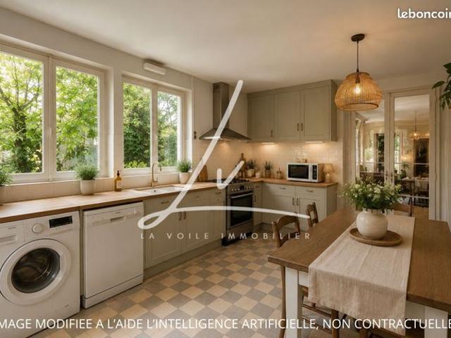 Maison 10 pièces 190 m²