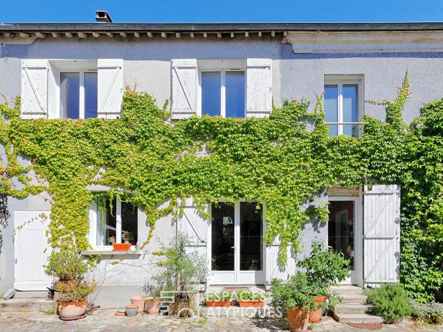 Maison 10 pièces 326 m²