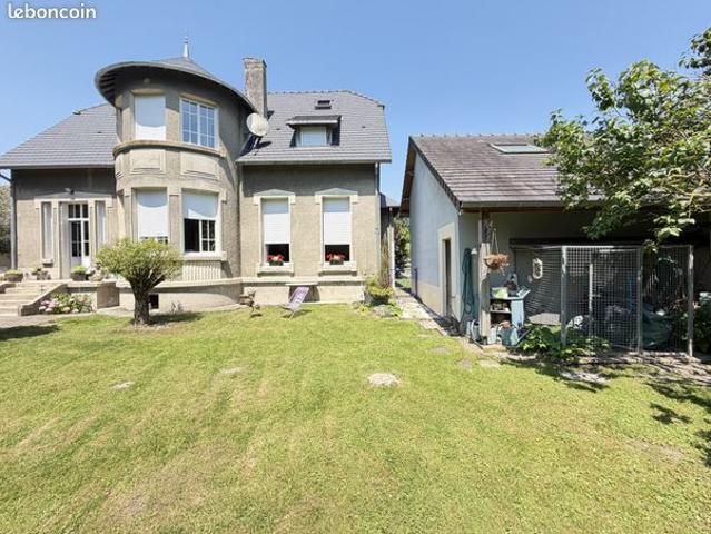 Maison 10 pièces 190 m²