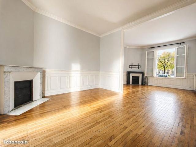 Maison 10 pièces 190 m²