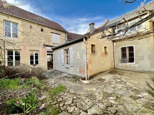 Maison 10 pièces 190 m²