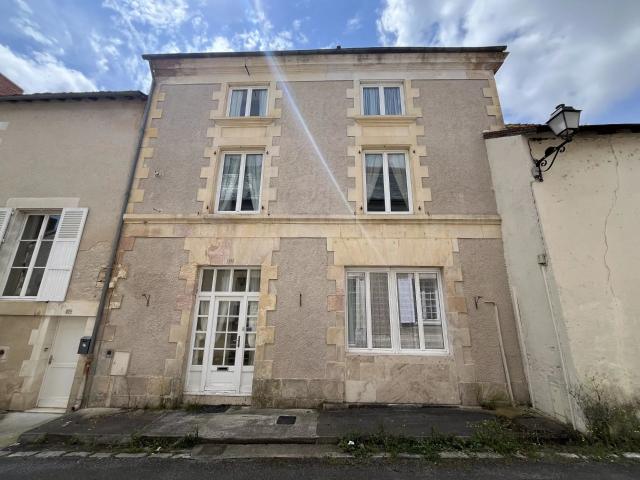 Maison 10 pièces 191 m²