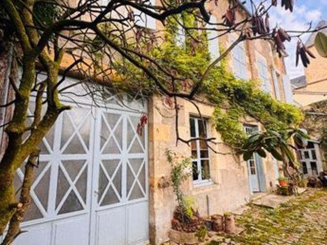 Maison 10 pièces 191 m²