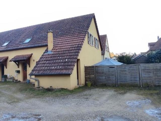 Maison 10 pièces 197 m²