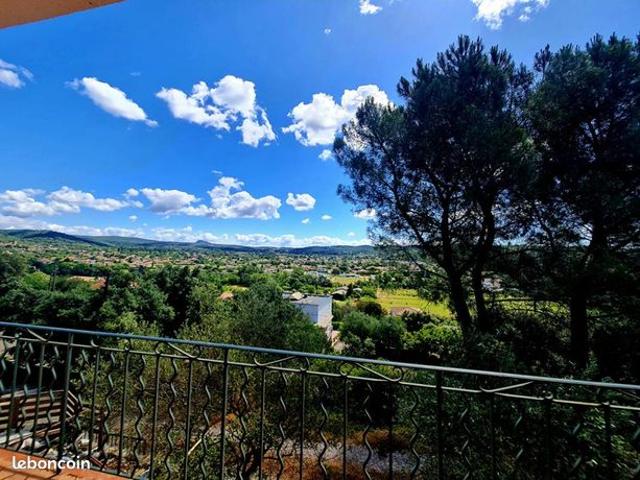 Maison 10 pièces 195 m²