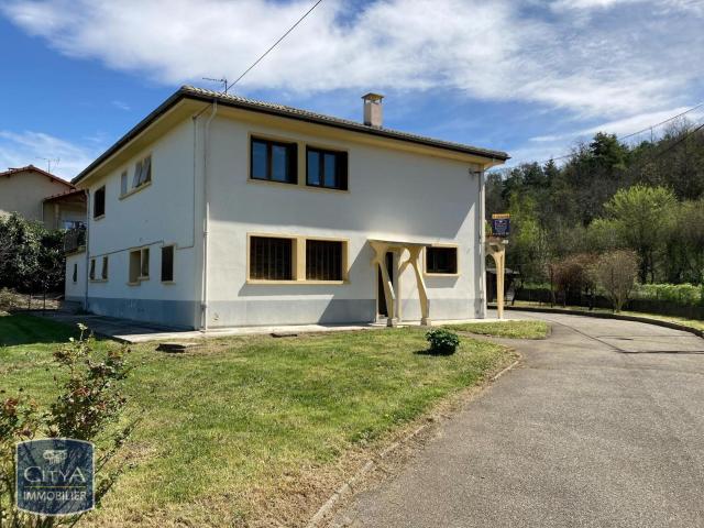 Maison 10 pièces 199 m²