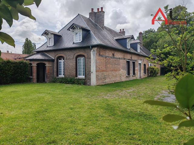 Maison 10 pièces 199 m²