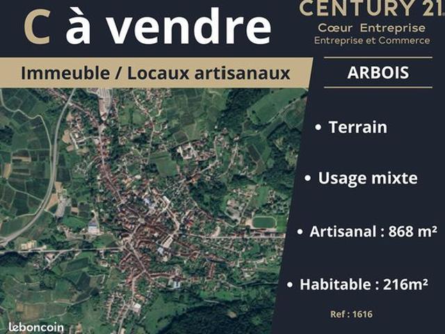 Maison 10 pièces 1084 m²