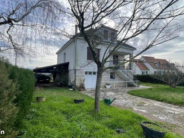 Maison 10 pièces 116 m²