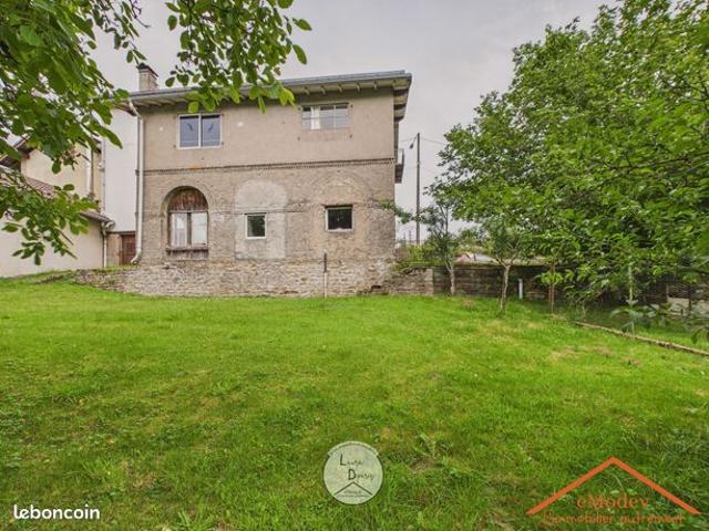 Maison 10 pièces 120 m²