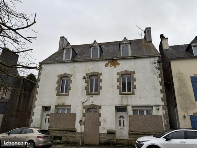 Maison 10 pièces 131 m²