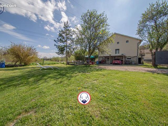 Maison 10 pièces 132 m²