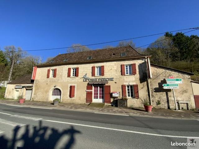 Maison 10 pièces 135 m²
