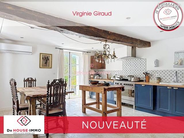 Maison 10 pièces 240 m²