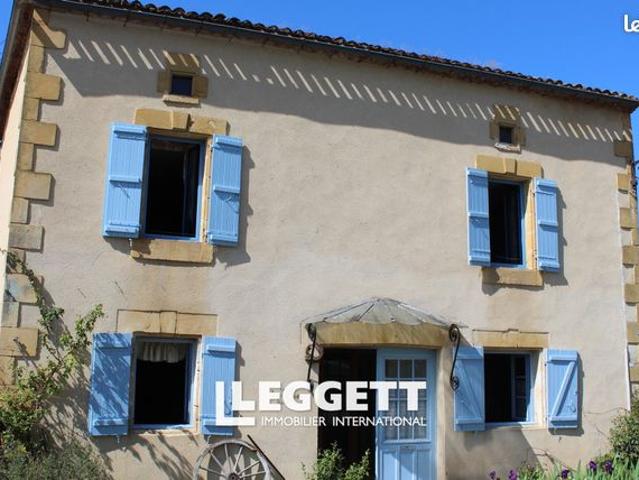 Maison 10 pièces 240 m²
