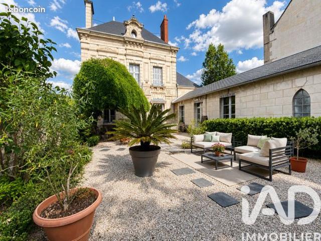 Maison 10 pièces 240 m²