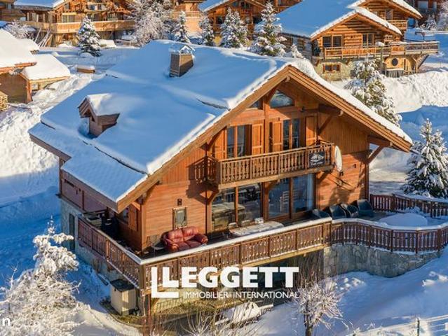 Maison 10 pièces 240 m²