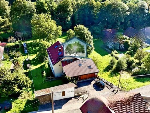 Maison 10 pièces 240 m²