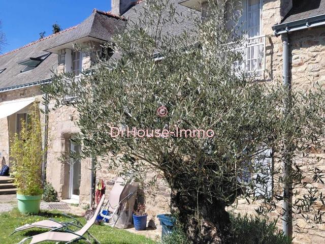 Maison 10 pièces 240 m²