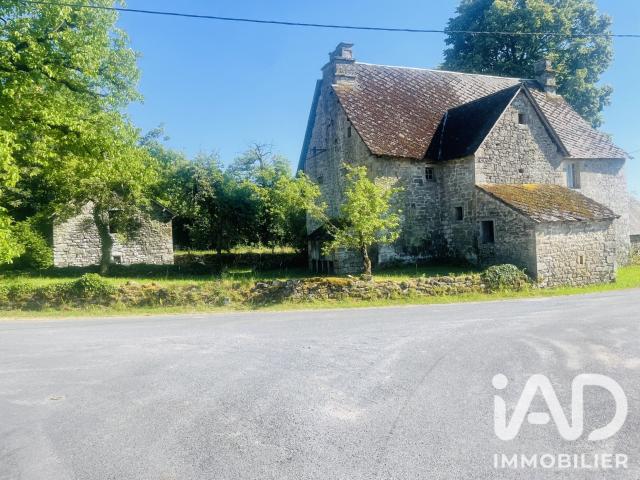 Maison 10 pièces 240 m²